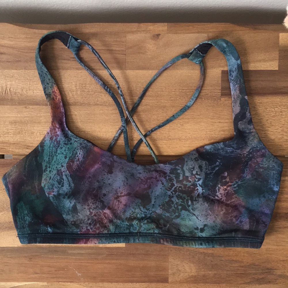 Lululemon yoga bra